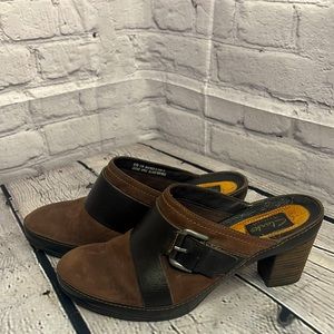 Clark’s Artisan-women’s  7.5m- pristine-spring fashion